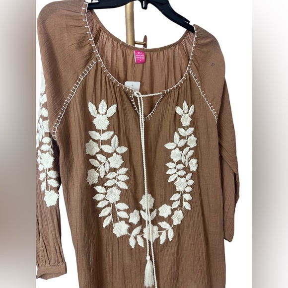 Sorrento Raj Brown & Ivory Embroidered 3/4 sleeve Top - Picture 2 of 5